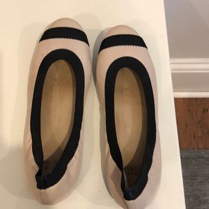Stuart Weizmann flats size 7 1/2
